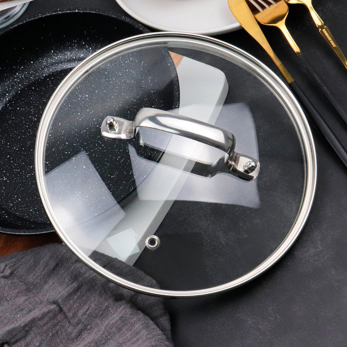 10" Tempered Glass Lid with Steam Vent Hole R967369