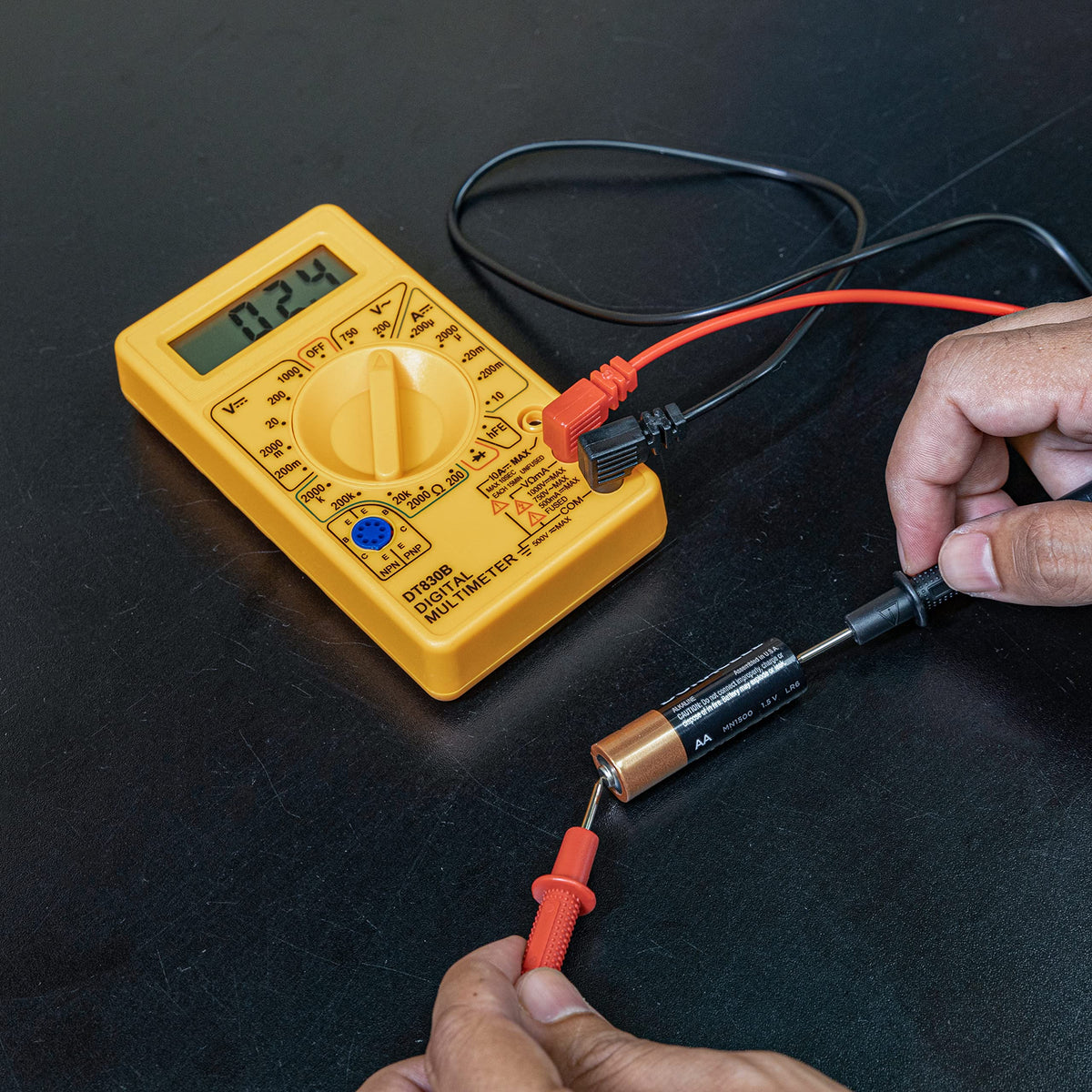 Digital Multimeter Diode & Transistor Tester D9799